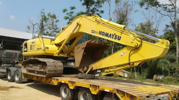 KOMATSU PC 200-8MO KOMATSU PC 200-8MO