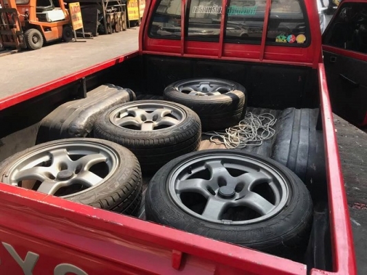 ขายแม็ก skyline gtr  ขอบ 16x8 et30  สภาพเก่าญี่ปุ่น