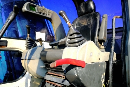 ขาย!! >>> Kobelco Sk120mark5 สภาพสวยเต็ม พร้อมใช้งาน <<< เบอร์ติดต่อ 098-7155789 086-4631102