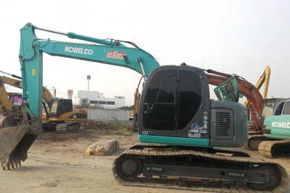 ขาย!! >>> Kobelco Sk135 YY04 8,xxx ชั่วโมง เอกสารอินวอย <<< เบอร์ติดต่อ 098-7155789 086-4631102