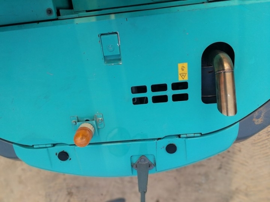 ขาย!! >>> Kobelco Sk135 YY04 8,xxx ชั่วโมง เอกสารอินวอย <<< เบอร์ติดต่อ 098-7155789 086-4631102