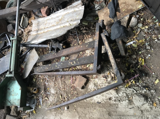 ขายโฟรคลิฟToyotaยกได้700kg.ซ่อมนิดหน่อยของครบงาแบ็ตเตอรีราคาถูกครับ