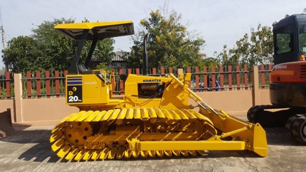 D20PLL-6 รถดันใบกว้างสำหรับลงเลนดินเปียกๆ รถเก่าญีปุ่นแท้ๆ KOMATU@500,000฿ ดูแล้วสนใจโทรหา ☎ 081-989-1989+ ID LINE :rangrayong หรั่งครับ D20PLL-6 รถดันใบกว้างสำหรับลงเลนดินเปียกๆ รถเก่าญีปุ่นแท้ๆ KOMATU@500,000฿ ดูแล้วสนใจโทรหา ☎ 081-989-1989+ ID LINE :rangrayong หรั่งครับ