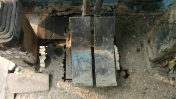 KOMATSU PC120-3 ทำงานดี เครื่องปั้มดี บอดีครบ อยู่นครนายก ราคา255,000บ. สนใจ 0835601591 หรือ 0903494058 KOMATSU PC120-3 ทำงานดี เครื่องปั้มดี บอดีครบ อยู่นครนายก ราคา255,000บ. สนใจ 0835601591 หรือ 0903494058