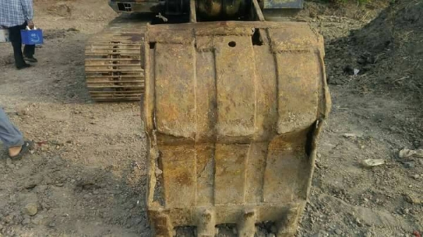 KOMATSU PC120-3 ทำงานดี เครื่องปั้มดี บอดีครบ อยู่นครนายก ราคา255,000บ. สนใจ 0835601591 หรือ 0903494058 KOMATSU PC120-3 ทำงานดี เครื่องปั้มดี บอดีครบ อยู่นครนายก ราคา255,000บ. สนใจ 0835601591 หรือ 0903494058