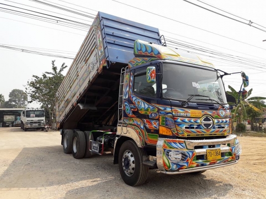 HINO Victor 344 แรง ปี 59 ไมล์หลักหมื่น เดิมๆ พร้อมใช้งาน ยางดี  พร้อมใช้งาน