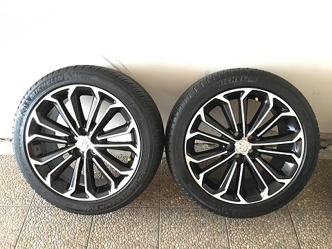 ขายล้อ toyota altis esport 5รู100 ยาง michelin 215/45 ขอบ 17 ปี 2015 วิ่งมา 40000 โล ติดรถผมมาครับ ม ขายล้อ toyota altis esport 5รู100 ยาง michelin 215/45 ขอบ 17 ปี 2015 วิ่งมา 40000 โล ติดรถผมมาครับ ม