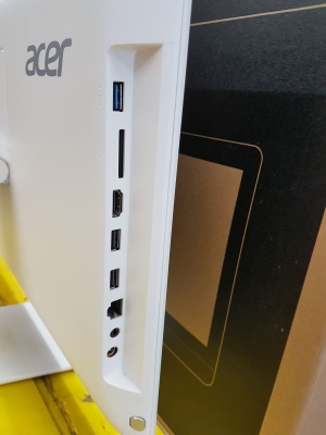 คอมพ์ All in one ACER Aspire C20-720 จอ 19.5 นิ้ว สภาพใหม่ มีประกันศูนย์ถึง 2/6/2020