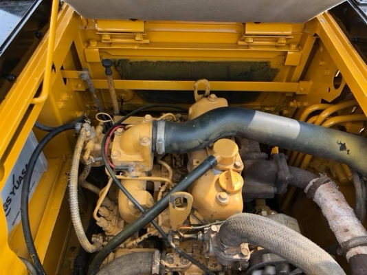 รถตักล้อยาง KOMATSU WA20-1 ทำสีใหม่ นำเข้า มือสองญี่ปุ่น