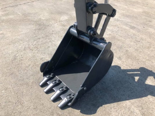 รถขุด KOMATSU PC20-7 นำเข้ามือสองญี่ปุ่น ทำสีใหม่ รถมือสองญี่ปุ่น