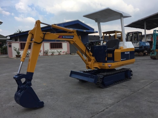 รถขุด KOMATSU PC05-5 นำเข้ามือสองญี่ปุ่น