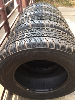 ยาง Yokohama 265 65 17 ปี16 ดอกเต็ม ไม่มีปะ เนื้อนิ่มๆ ใช้ยาว ราคาไม่แพง