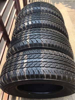 ยาง Yokohama 265 65 17 ปี16 ดอกเต็ม ไม่มีปะ เนื้อนิ่มๆ ใช้ยาว ราคาไม่แพง