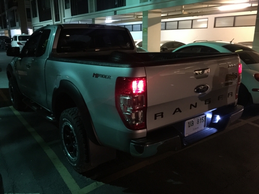 ยาง Yokohama 265 65 17 ปี16 ดอกเต็ม ไม่มีปะ เนื้อนิ่มๆ ใช้ยาว ราคาไม่แพง