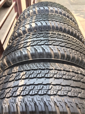 ยาง Yokohama 265 65 17 ปี16 ดอกเต็ม ไม่มีปะ เนื้อนิ่มๆ ใช้ยาว ราคาไม่แพง