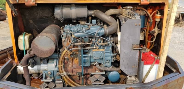 ขายด่วน165,000รถแบคโฮKUBOTAคูโบต้าKH70เทียบเท่าPC35เครื่องคูโบต้า3สูบดีปั่มแรงรถนอกเพิ่งนำเข้ามาใหม่ยังไม่เคยใช้งานในเมืองไทยเลย