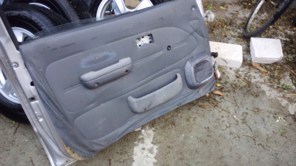 ขาย ประตู ซ้าย ไทเกอร์ พร้อมกระจกและอุปกรณ์ ขาย ประตู ซ้าย ไทเกอร์ พร้อมกระจกและอุปกรณ์