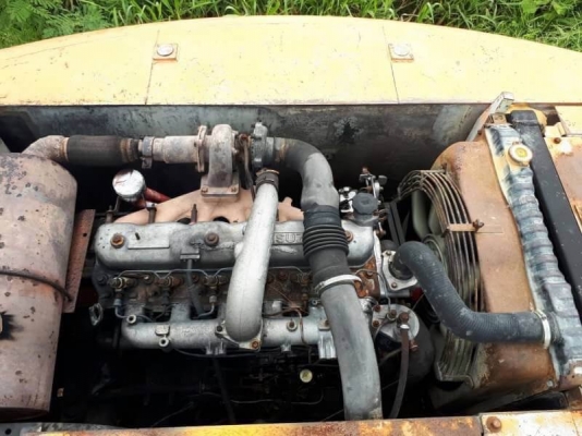 ขาย 355,000 บาท HITACHI EX200-2 (SUPER) เครื่องดี ปั้มแรง โช่หนา เอวแน่น เอกสารเล่มทะเบียน   รถอยู่ สุรินทร์ โทร 0610710295