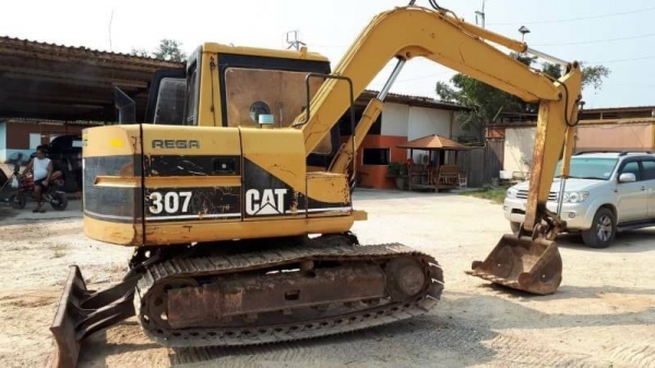 ขาย  645,000 CAT 307 V2 เก่านอก 7,000 ชม.  ไฟฟ้าครบ เครื่องดี ปั๊มแรง ช่วงล่างเต็ม รถสวยพร้อมใช้  รถอยู่ ปทุมธานี-สามโคก 090-772-3710 090-772-3708