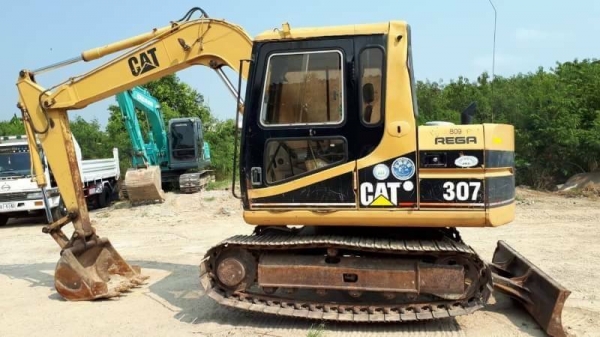 ขาย  645,000 CAT 307 V2 เก่านอก 7,000 ชม.  ไฟฟ้าครบ เครื่องดี ปั๊มแรง ช่วงล่างเต็ม รถสวยพร้อมใช้  รถอยู่ ปทุมธานี-สามโคก 090-772-3710 090-772-3708