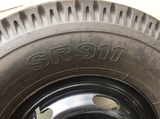 ขายยาง 10.00R20