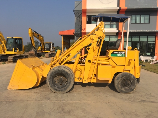 KOMATSU รุ่น: SD23-3