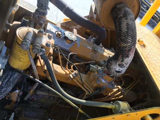 KOMATSU รุ่น: SD23-3