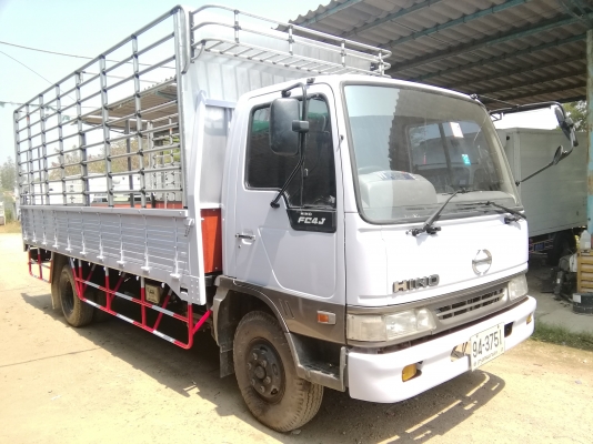 6 ล้อกลาง HINO *สมอเงิน* FC4J 140 แรงม้า *ยาว 5.50 ม.* รถสวยเดิม+สวยจริง+พร้อมใช้งาน *รถห้างแท้* มีเ
