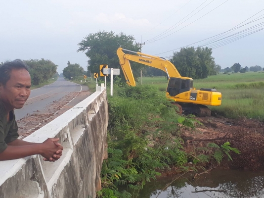 โคมัตสุ PC 200-7 ยกเครื่องมาใหม่หมดสภาพสวยพร้อมใช้พร้อมโอนราคา 1,350,000 รถอยุธยา โคมัตสุ PC 200-7 ยกเครื่องมาใหม่หมดสภาพสวยพร้อมใช้พร้อมโอนราคา 1,350,000 รถอยุธยา