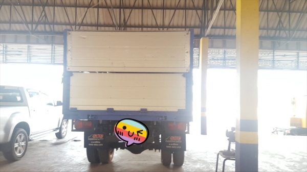หกล้อดั้มเกษตร อีซูสุ NQR 150แรงม้า