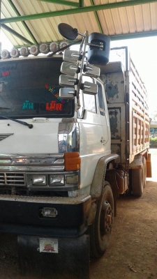 ขายรถดั้ม2เพลา HINO FM227 เครื่อง220แรง รถสวย สภาพดี เอกสารพร้อมโอน ราคา750,000 สนใจโทร 090-8588220 