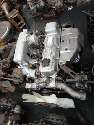 เครื่องยนต์  นิสสัน TD27 ฟรอนเทีร์ย