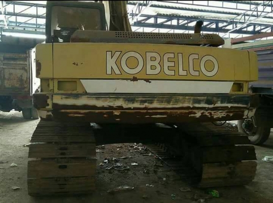 ขายรถแบคโฮ Kobeco SK200 Mark3(Yutani) ขายรถแบคโฮ Kobeco SK200 Mark3(Yutani)