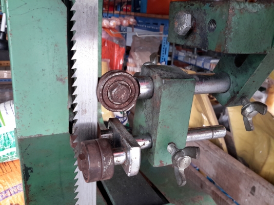 ลดราคา  เลื่อยสายพาน 18นิ้วสภาพใช้งานน้อยเก่าเก็บ