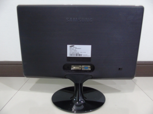 จอคอมพ์ LED Samsung รุ่น S20B370B มือสอง 20 นิ้ว Wide มีport vga , dvi สายต่อครบ สภาพดี จอคอมพ์ LED Samsung รุ่น S20B370B มือสอง 20 นิ้ว Wide มีport vga , dvi สายต่อครบ สภาพดี
