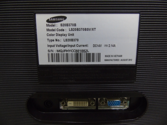 จอคอมพ์ LED Samsung รุ่น S20B370B มือสอง 20 นิ้ว Wide มีport vga , dvi สายต่อครบ สภาพดี