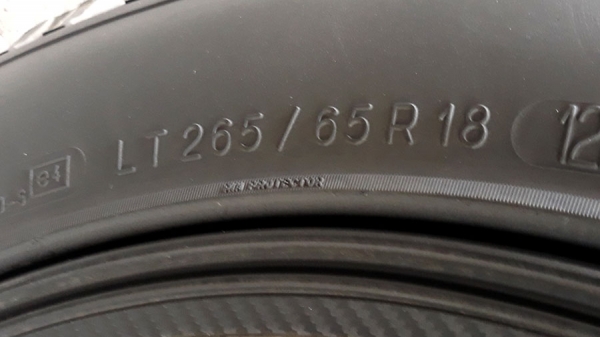 ล้อแม็ก Emotion-R 18 ยาง BF 265 65