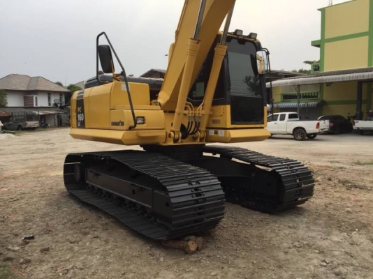 KOMATSU PC 160LC-8