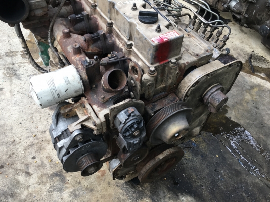 ขายเครื่องยนต์ Cummins 6ct 8.3 USA