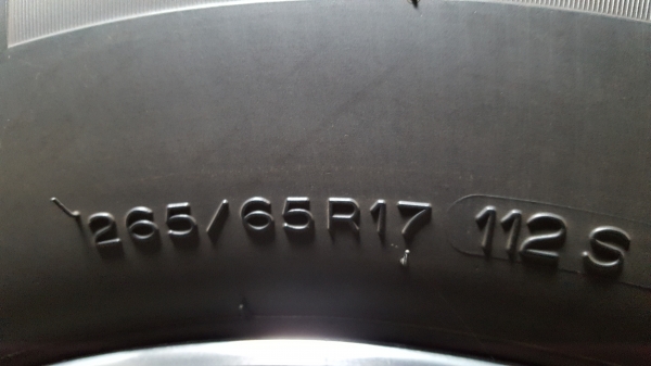 ขายยางMichilin 265/65R17 ปี 15