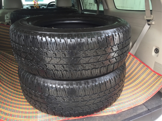 ยาง Bridgestone 265 65 17 กลางปี16 ดอกเต็ม ใช้ยาว ราคาไม่แพง