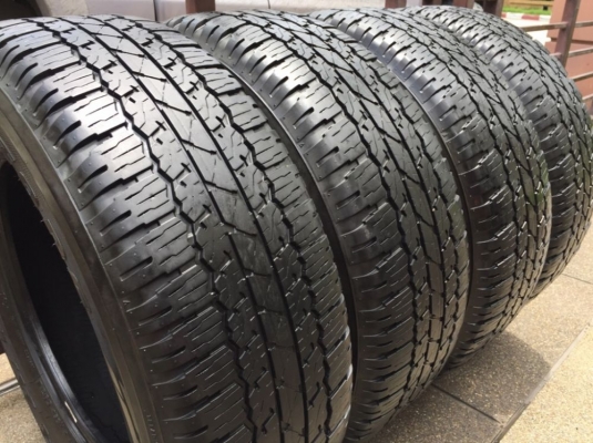 ยาง Bridgestone 265 65 17 กลางปี16 ดอกเต็ม ใช้ยาว ราคาไม่แพง