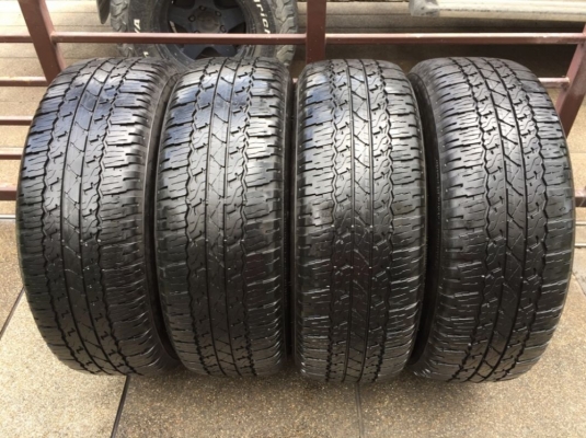 ยาง Bridgestone 265 65 17 กลางปี16 ดอกเต็ม ใช้ยาว ราคาไม่แพง