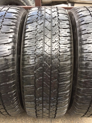 ยาง Bridgestone 265 65 17 กลางปี16 ดอกเต็ม ใช้ยาว ราคาไม่แพง