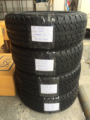 ยาง Firestone ดอกAT 265 65 17 ปลายปี16 ดอกเต็ม ใช้ยาว ราคาไม่แพง