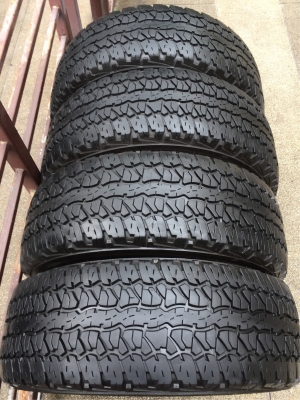 ยาง Firestone ดอกAT 265 65 17 ปลายปี16 ดอกเต็ม ใช้ยาว ราคาไม่แพง