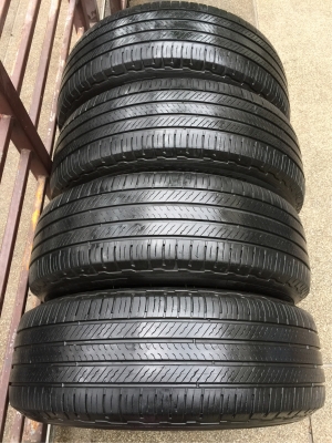 ยาง Michelin 225 65 17 ปี17 ดอกเต็ม เนื้อนิ่มๆใช้ยาว ราคาไม่แพง