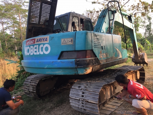 Kobelco sk120-3 ไฟฟ้าตัด