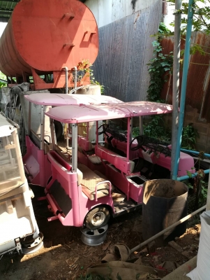 รถก๊อฟฮิตาชิอุปกรณ์ครบขาดแต่แบตเตอร์รี่คันละห้าพันขายเป็นอลัยเพราะเจ้าของไม่ได้ใช้แล้วมีอยู่สามคัน รถก๊อฟฮิตาชิอุปกรณ์ครบขาดแต่แบตเตอร์รี่คันละห้าพันขายเป็นอลัยเพราะเจ้าของไม่ได้ใช้แล้วมีอยู่สามคัน