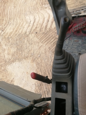 ขายรถแม็คโครฮิตาชิ ZX200-1 ขายรถแม็คโครฮิตาชิ ZX200-1